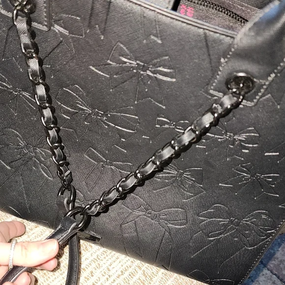 Betsey Johnson Black Bow-Embossed Tote - Picture 13 of 16